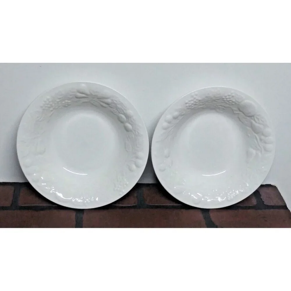 2 GIBSON Housewares pasta bowls Embossed FRUIT 8